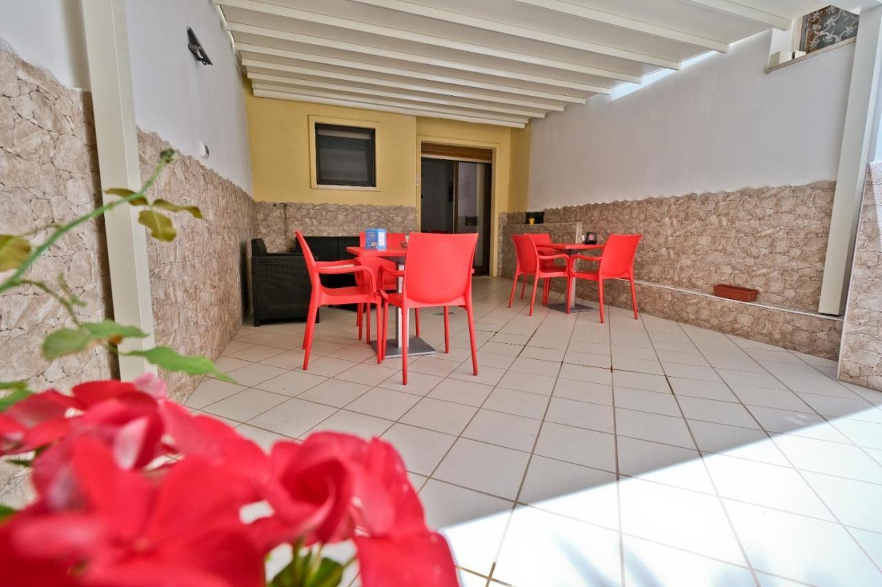 Il Porto Affittacamere B&B Brindisi Dış mekan fotoğraf